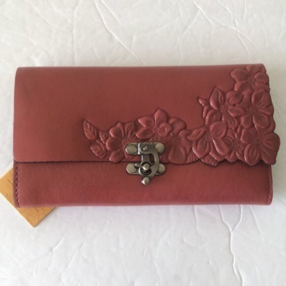 Patricia Nash Terresa Leather Wallet Hand Cut Tooled RFID Pink - Picture 4 of 12